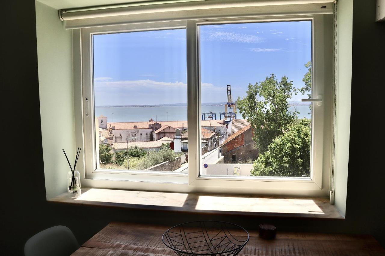 Lisbon, T2 Renewed Duplex With River View, Beato, Lisbona Esterno foto