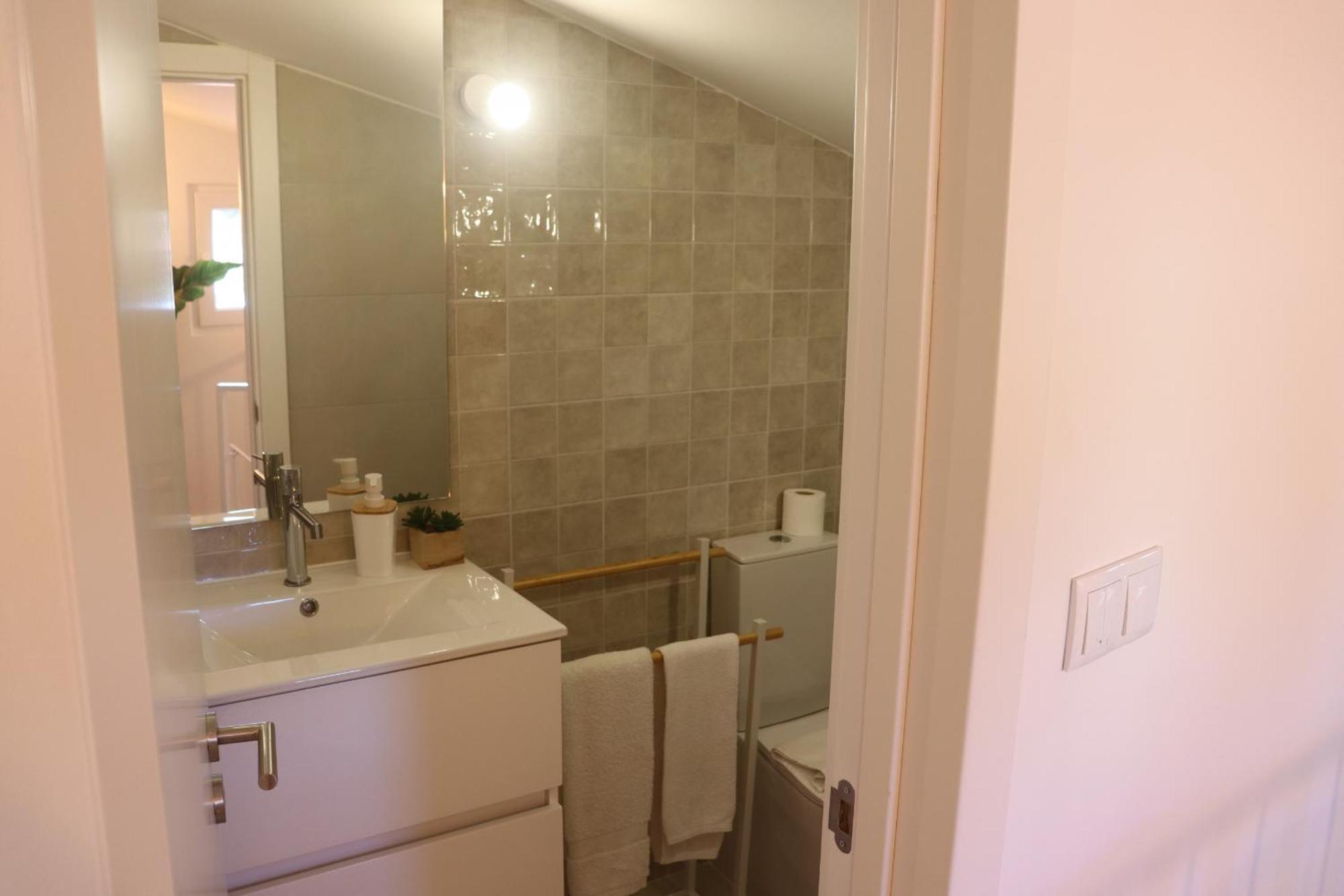 Lisbon, T2 Renewed Duplex With River View, Beato, Lisbona Esterno foto