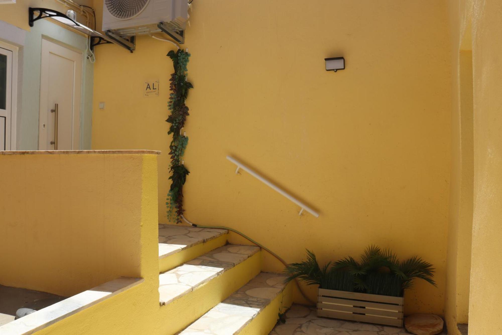 Lisbon, T2 Renewed Duplex With River View, Beato, Lisbona Esterno foto